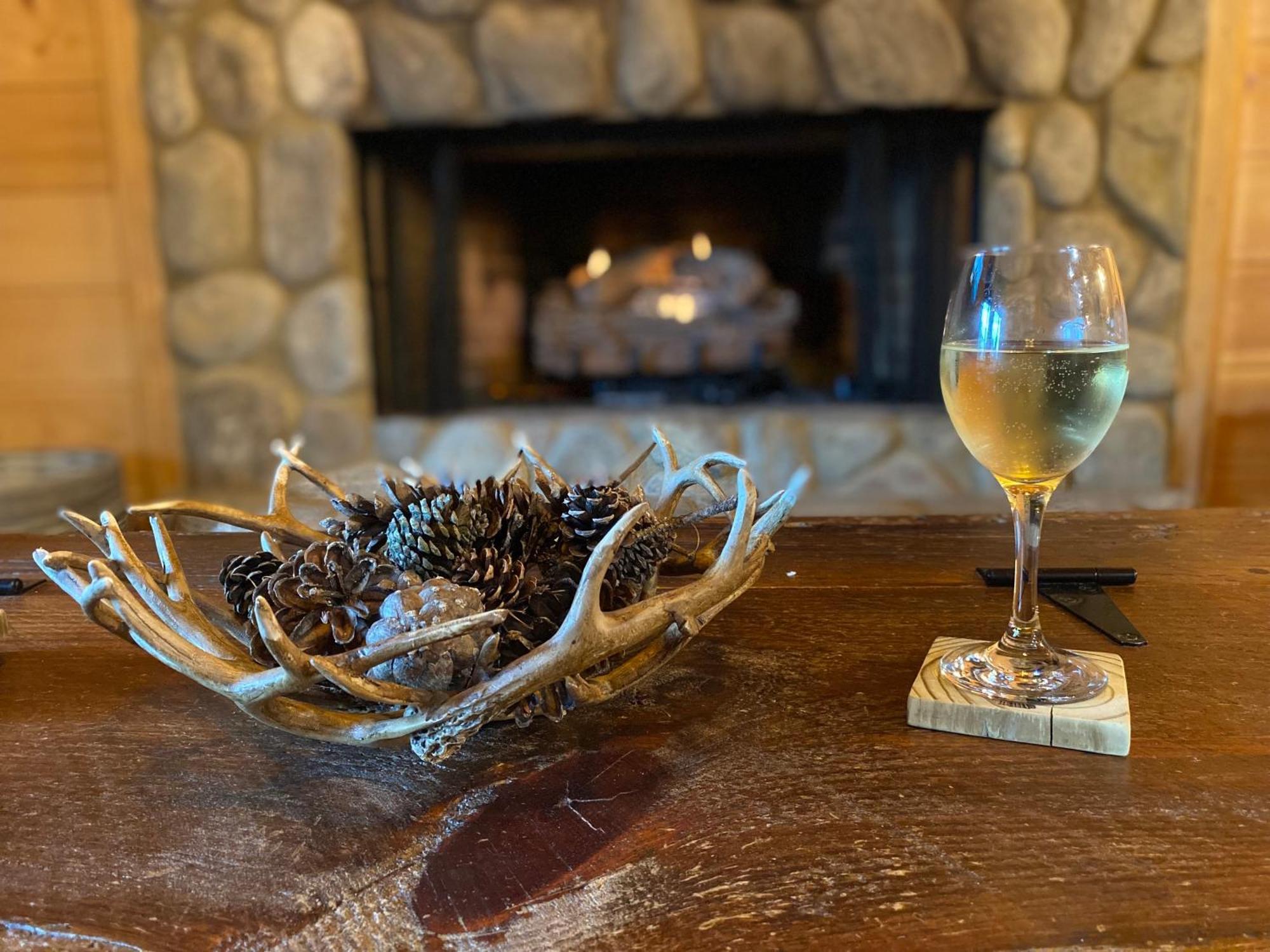 Cherry Log The Cozy Lazy Laurel With Year-Round Mountain Views, Hot Tub, Fire Pitヴィラ エクステリア 写真